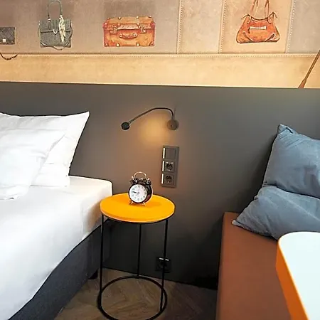 Hotel Loginn Offenbach 3*