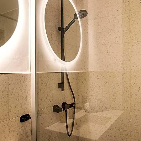 Loginn Offenbach Hotel 3*